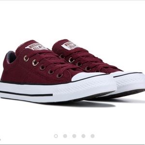 STILL IN BOX burgundy Converse